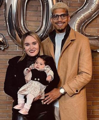 Abigail Olivera with her husband Ronald Araujo and daughter.